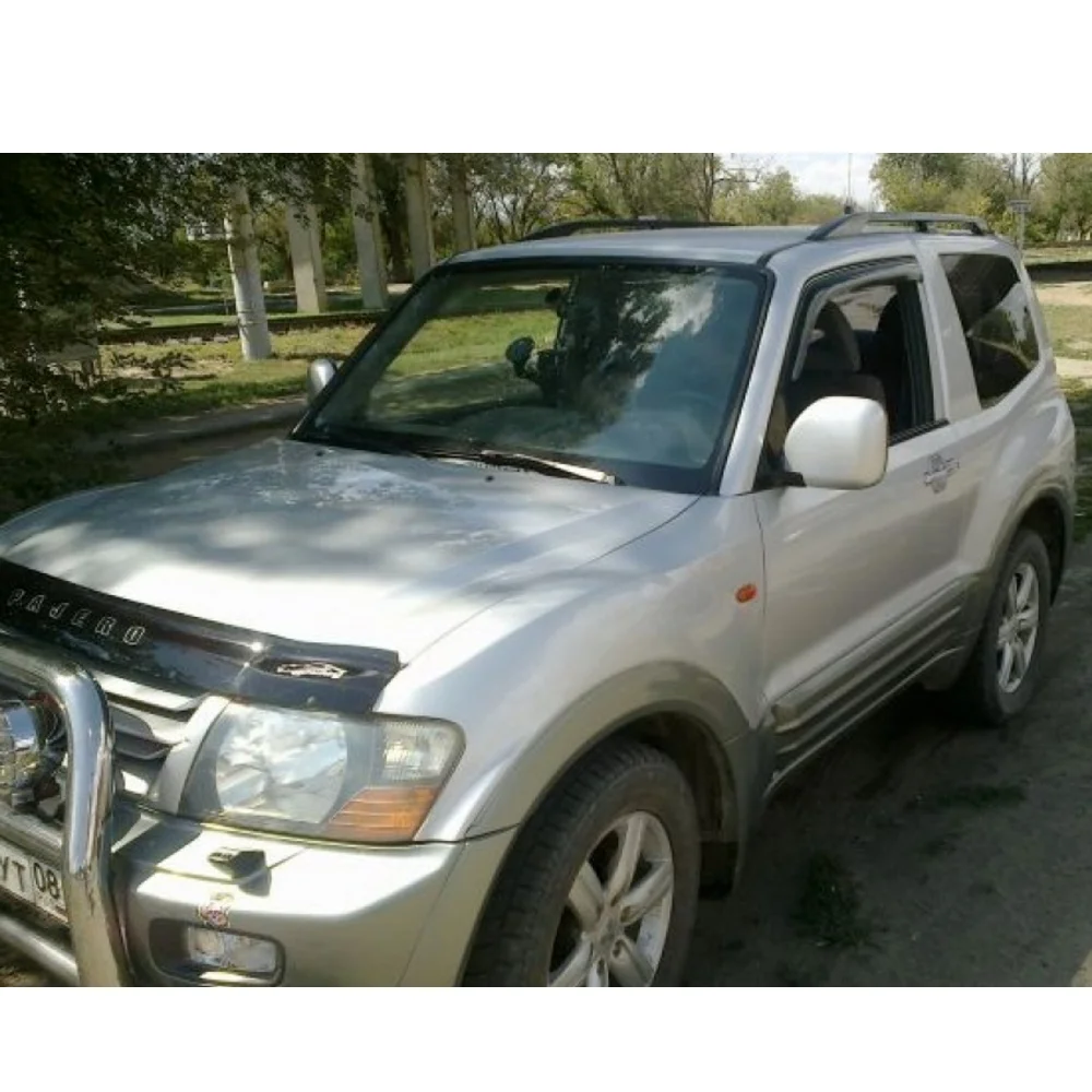 Дефлекторы окон Cobra Tuning M41306 на авто Mitsubishi Pajero III IV 3d 1999 н.в 2 шт./комп. ветровики от
