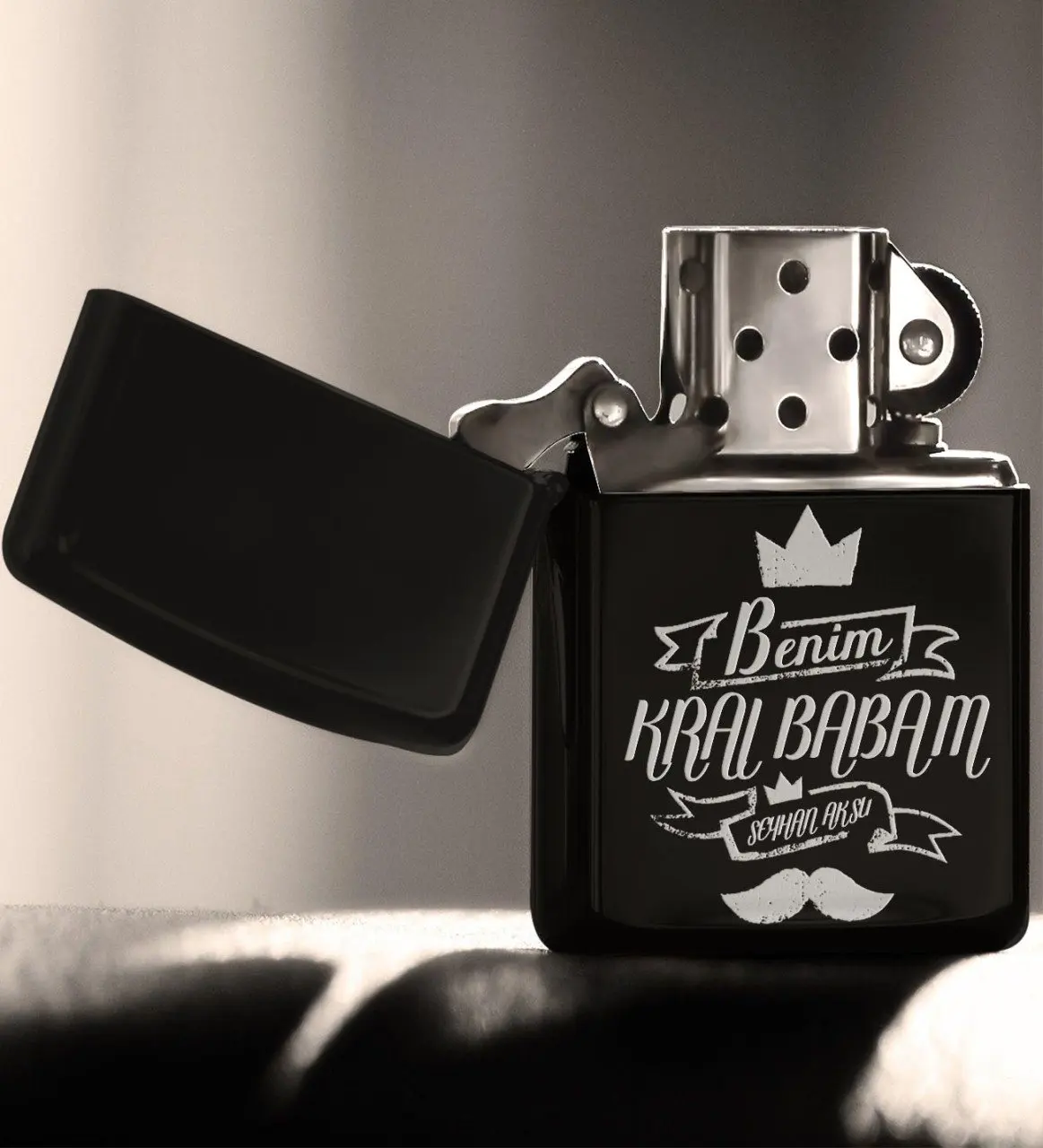 Персонализированная черная бензиновая металлическая зажигалка My King