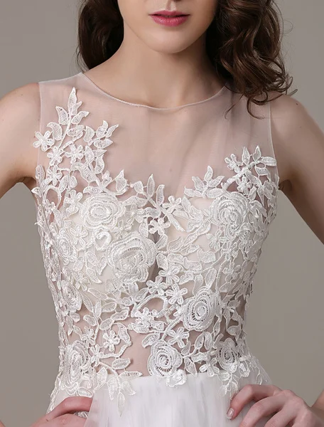Celebrity Dresses White Prom Dresses 2020 Long Ivory Princess Evening Dress Lace Applique Tulle Illusion Red Carpet Dress
