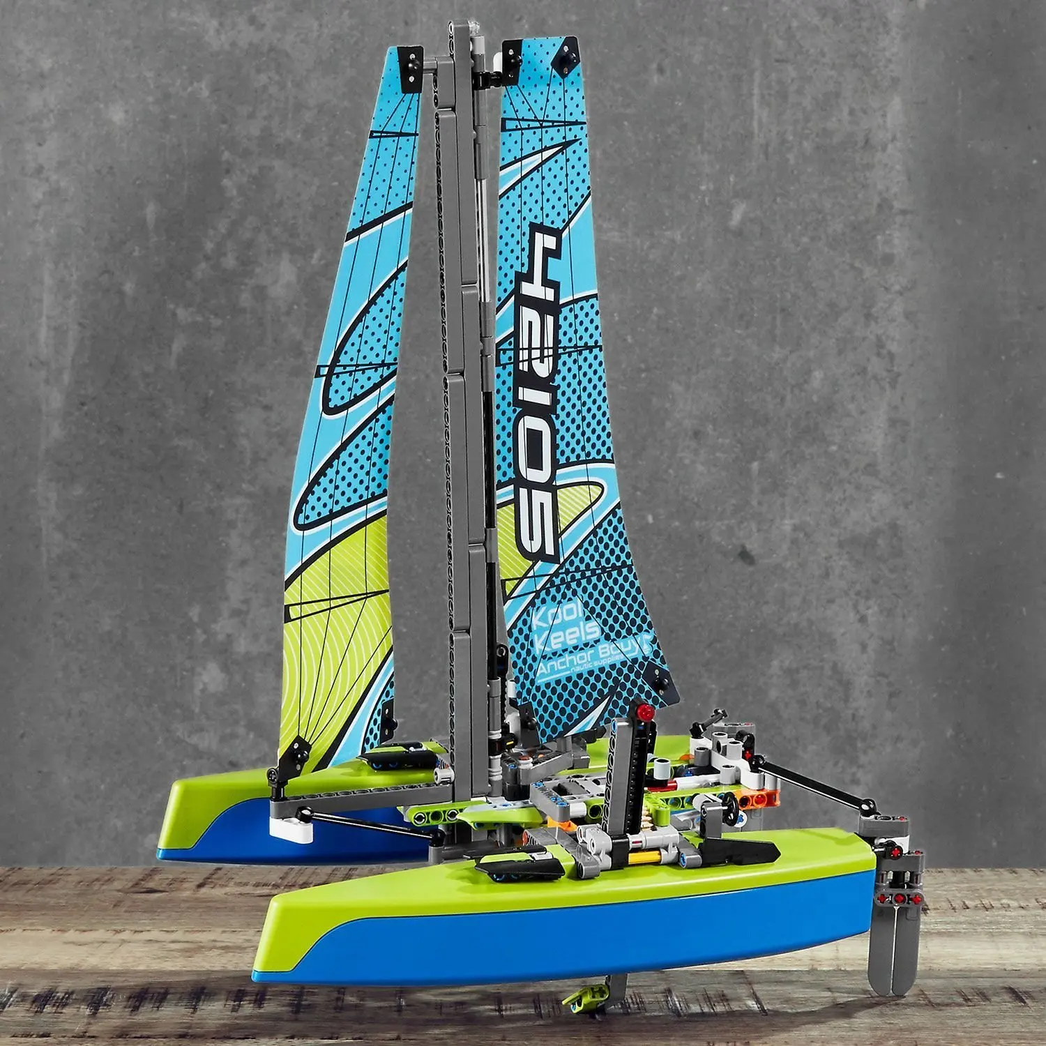 Designer Lego Technic 42105 catamaran | Игрушки и хобби