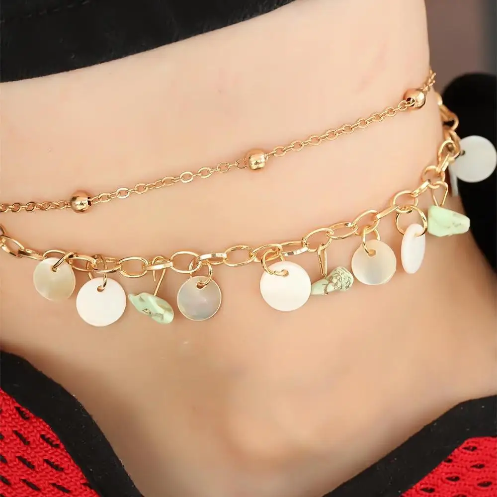 

Gold Color Chain Pearlescent Accessorized State