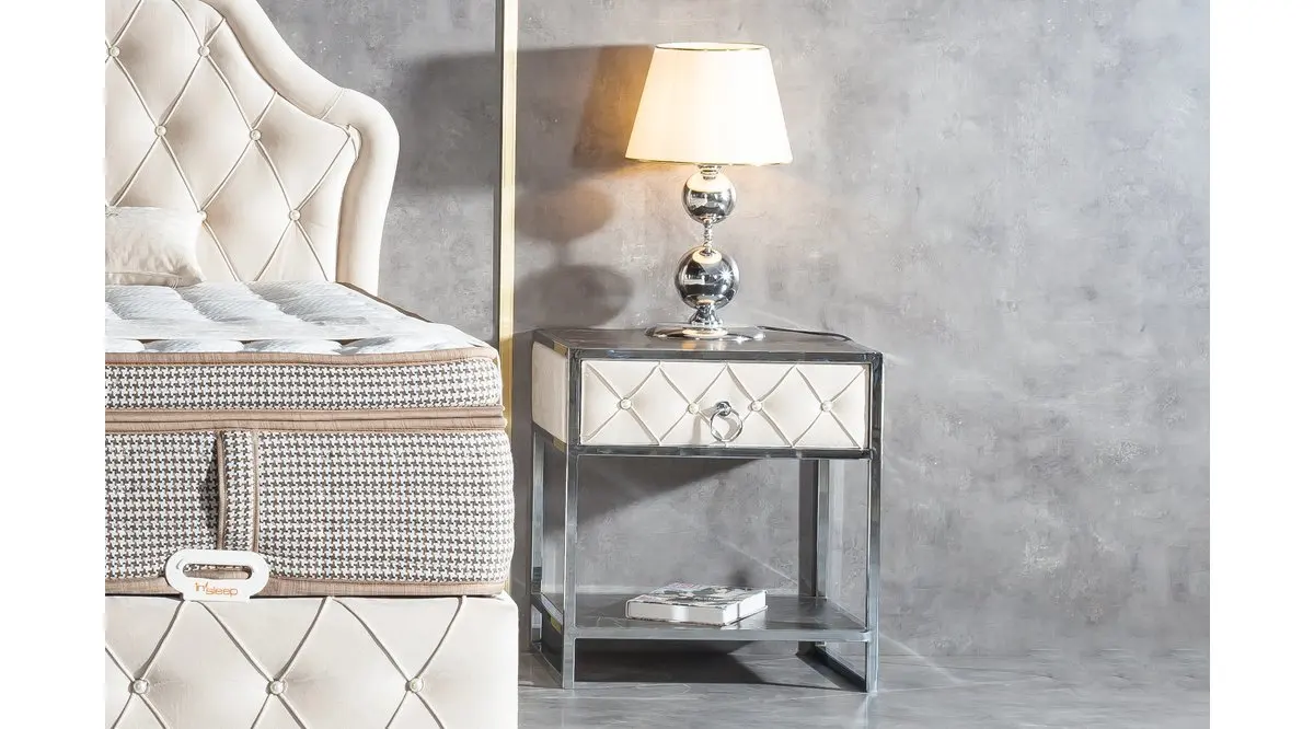 

Perla commode