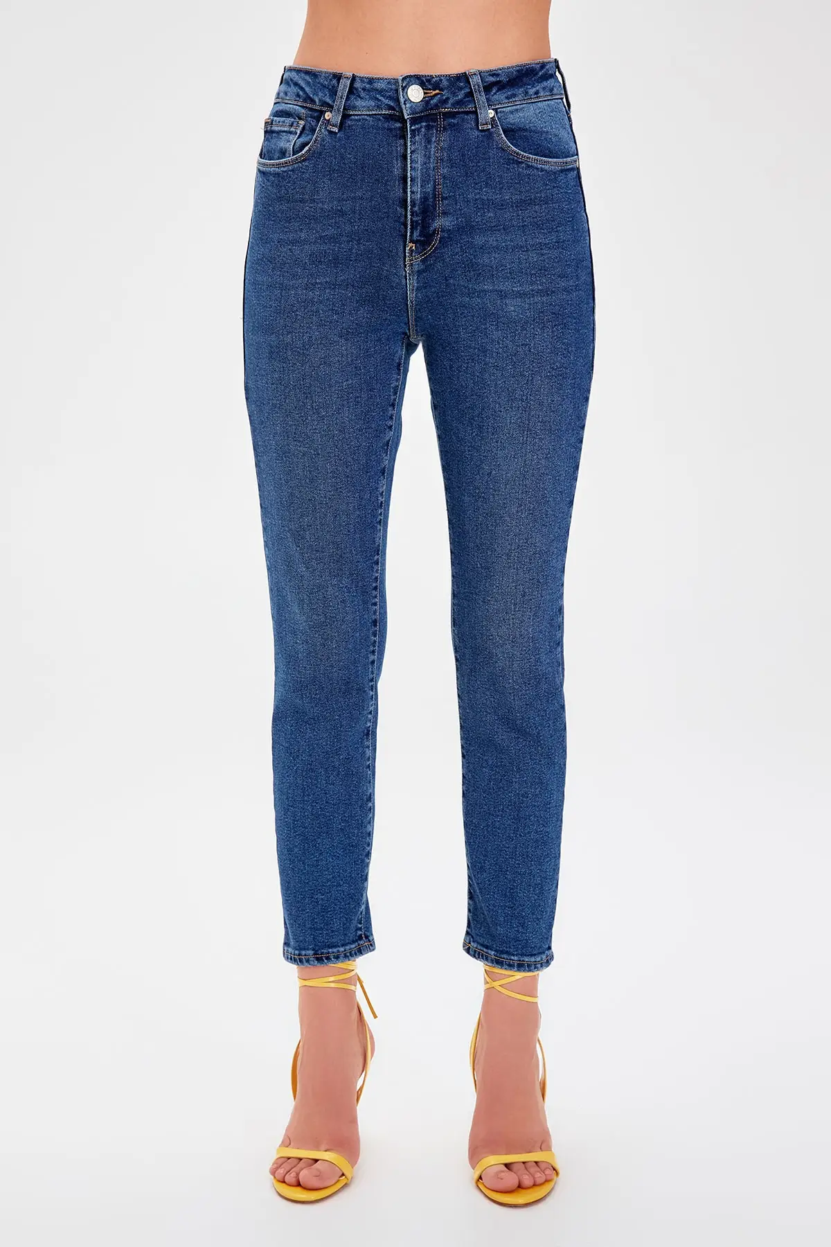 Trendyol Темно синие Высокая Талия Тонкий Для женщин Повседневное джинсы в винтажном