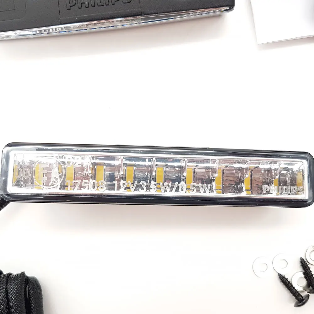 Дневные ходовые огни (ДХО) Philips LED DayLight 9 12831WLEDX1 |