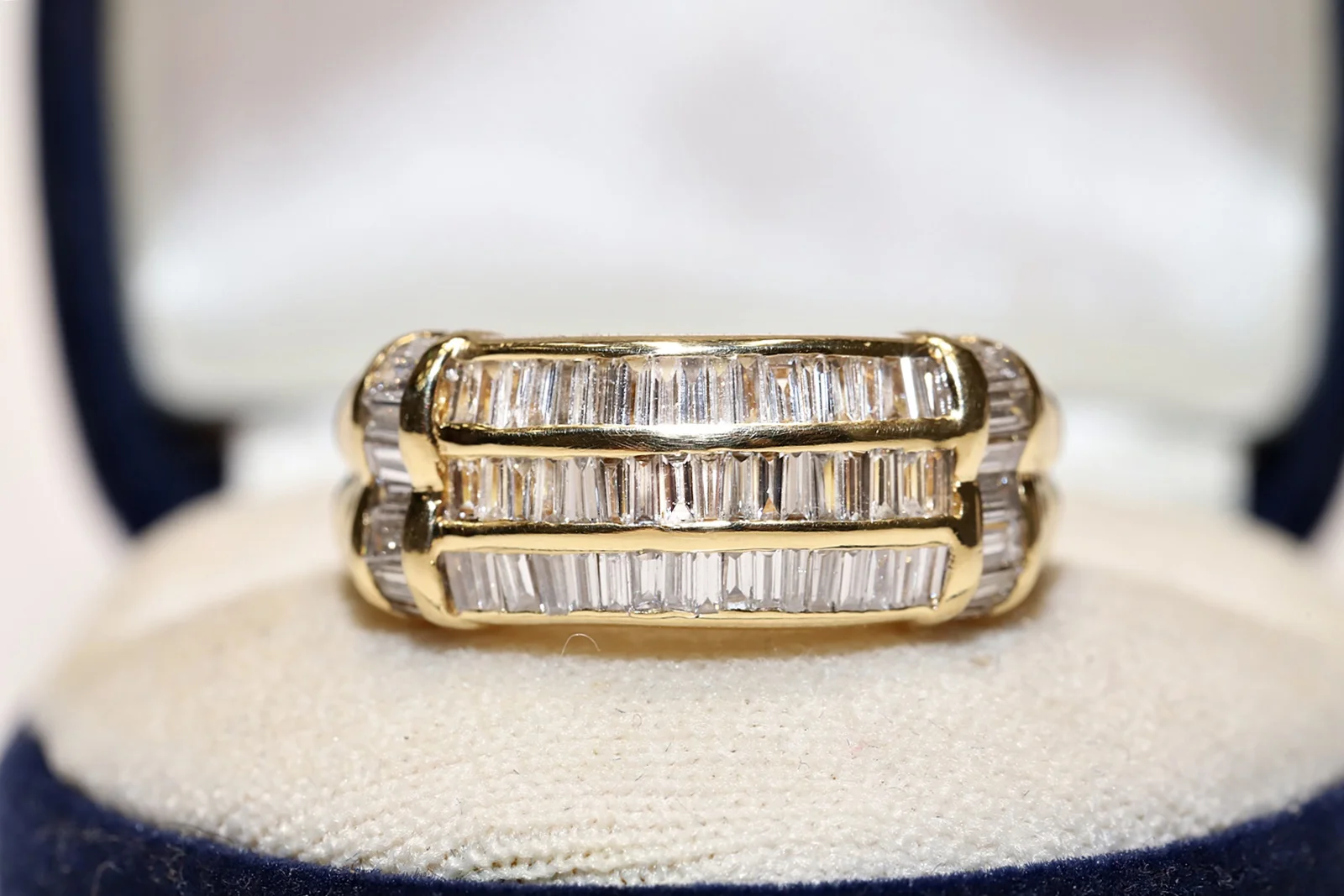 

Vintage Original 18K Gold Natural Baguette Diamond Decorated Pretty Strong Ring