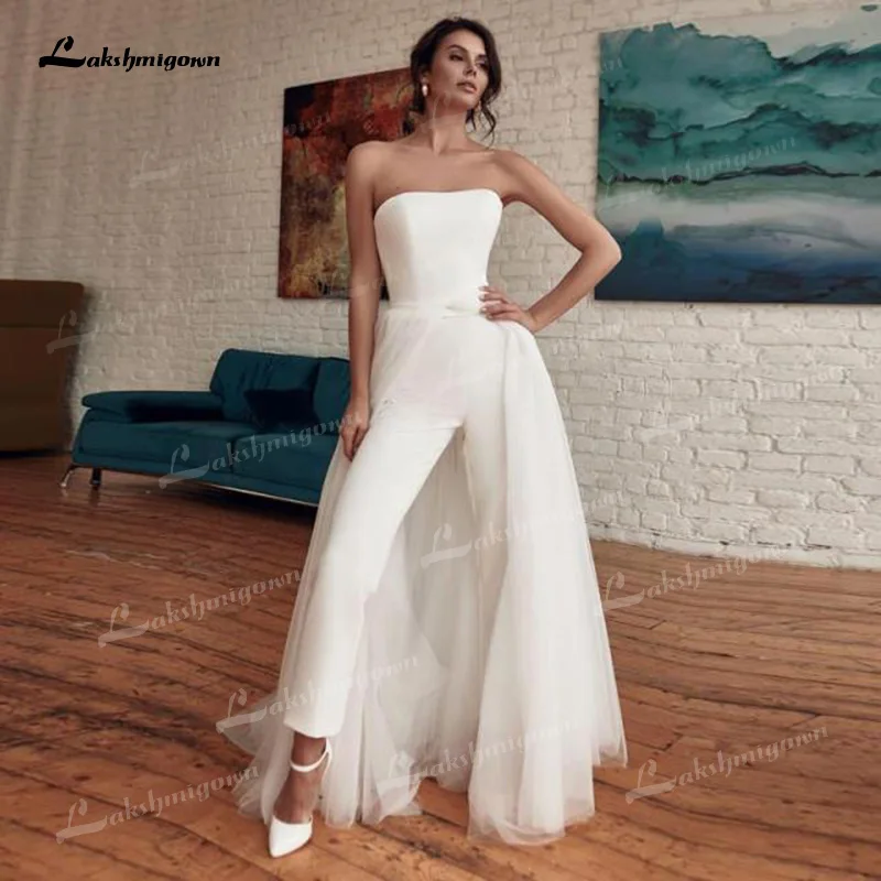 

Elegant Soft Satin A-Line Wedding Dresses Strapless Neck Off The Shoulder Sleeveless Open Back Detachable Train Tulle Bride Gown