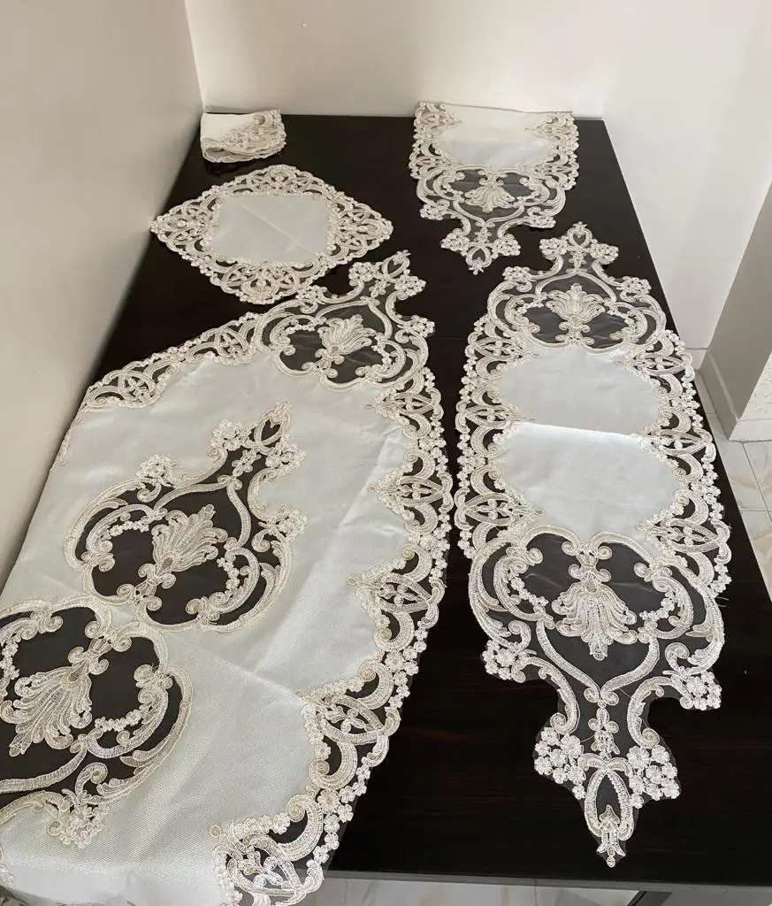 

Lux 5 Parça Salon Takımı