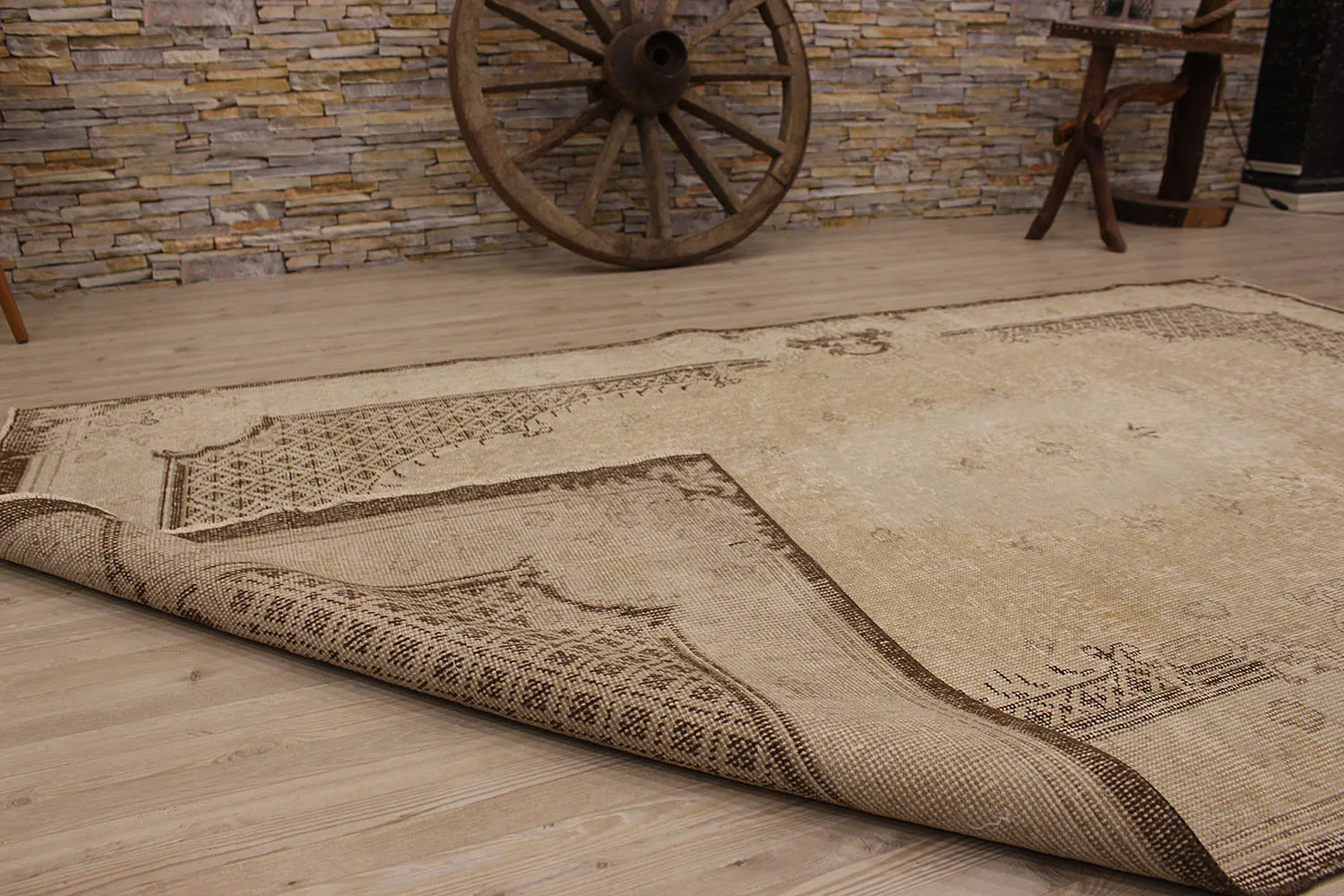 

Vintage Eskitme El Dokuma Hal(2325) 136X236