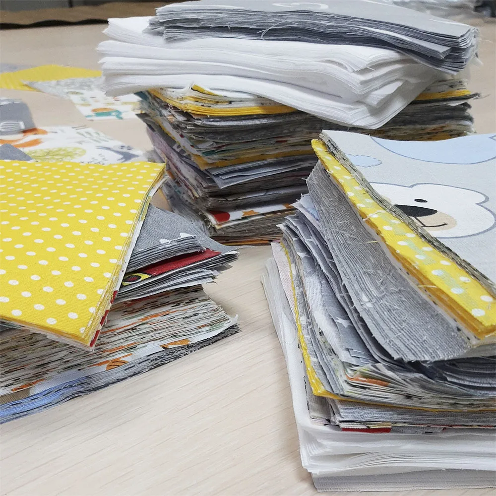 Ткань для рукоделия и шитья - игрушек пэчворка постельного белья подушек.