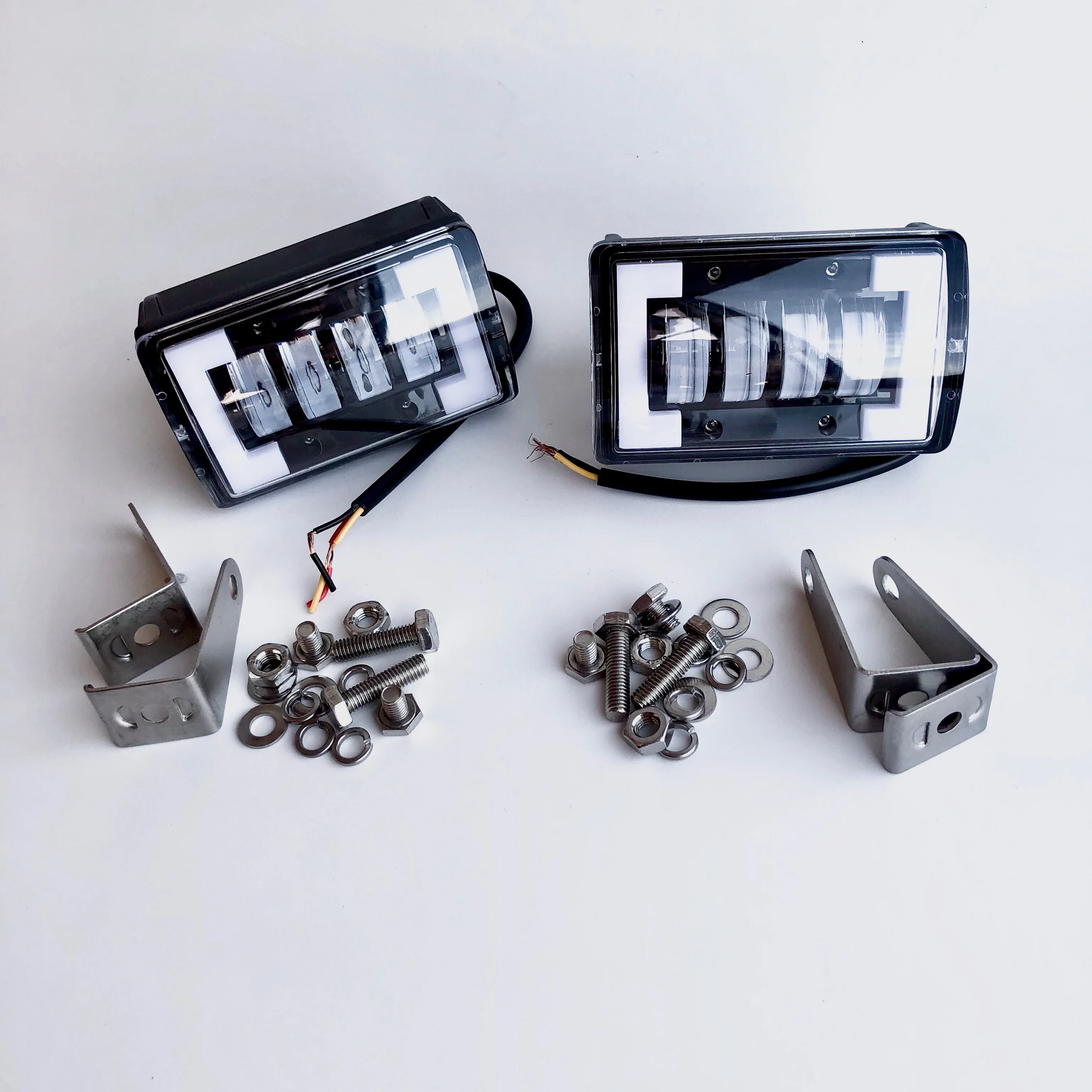 Противотуманные специальные фары Arctic V2+ V3+ Pro с ангельскими глазками 12 80V для