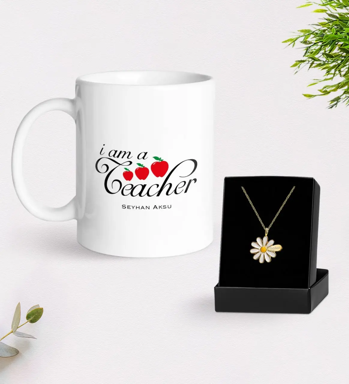 

Персонализированные классного белая кружка и ожерелье Маргаритка подарок Seti-6