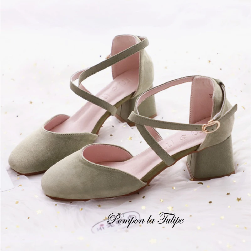 Шикарные детские замшевые туфли с круглым носком из натуральной овечьей кожи на