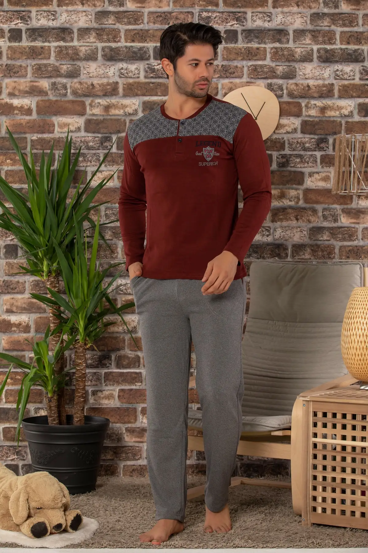 Мужской серый хлопковый Пижамный костюм с длинными рукавами и рисунком клубники