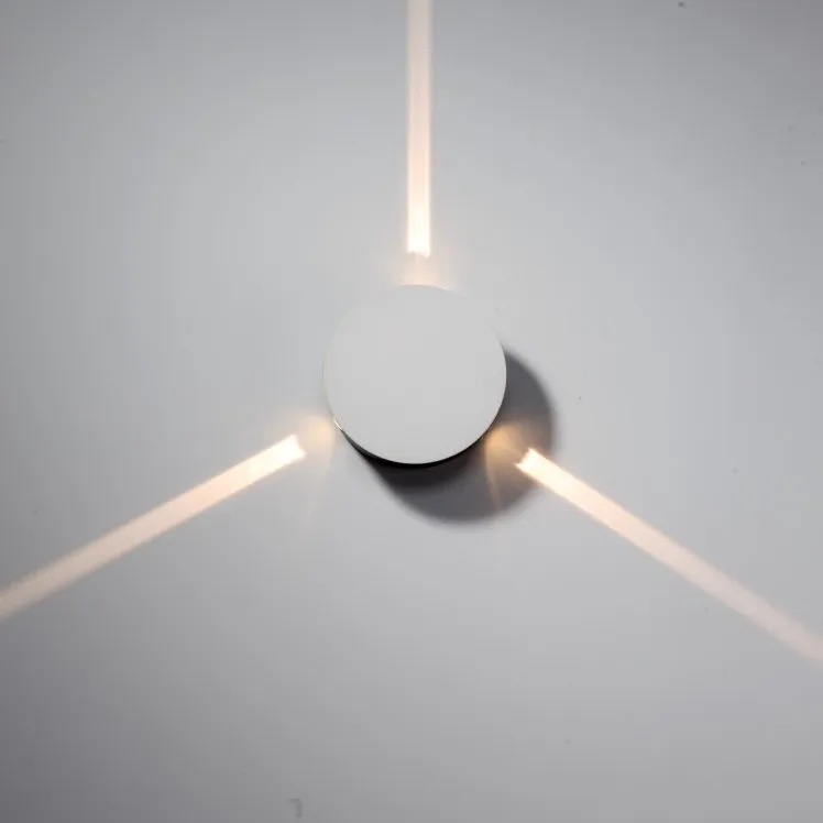 Настенный светильник LED RUNA-R3 3W 3 луча / Современный, для дома