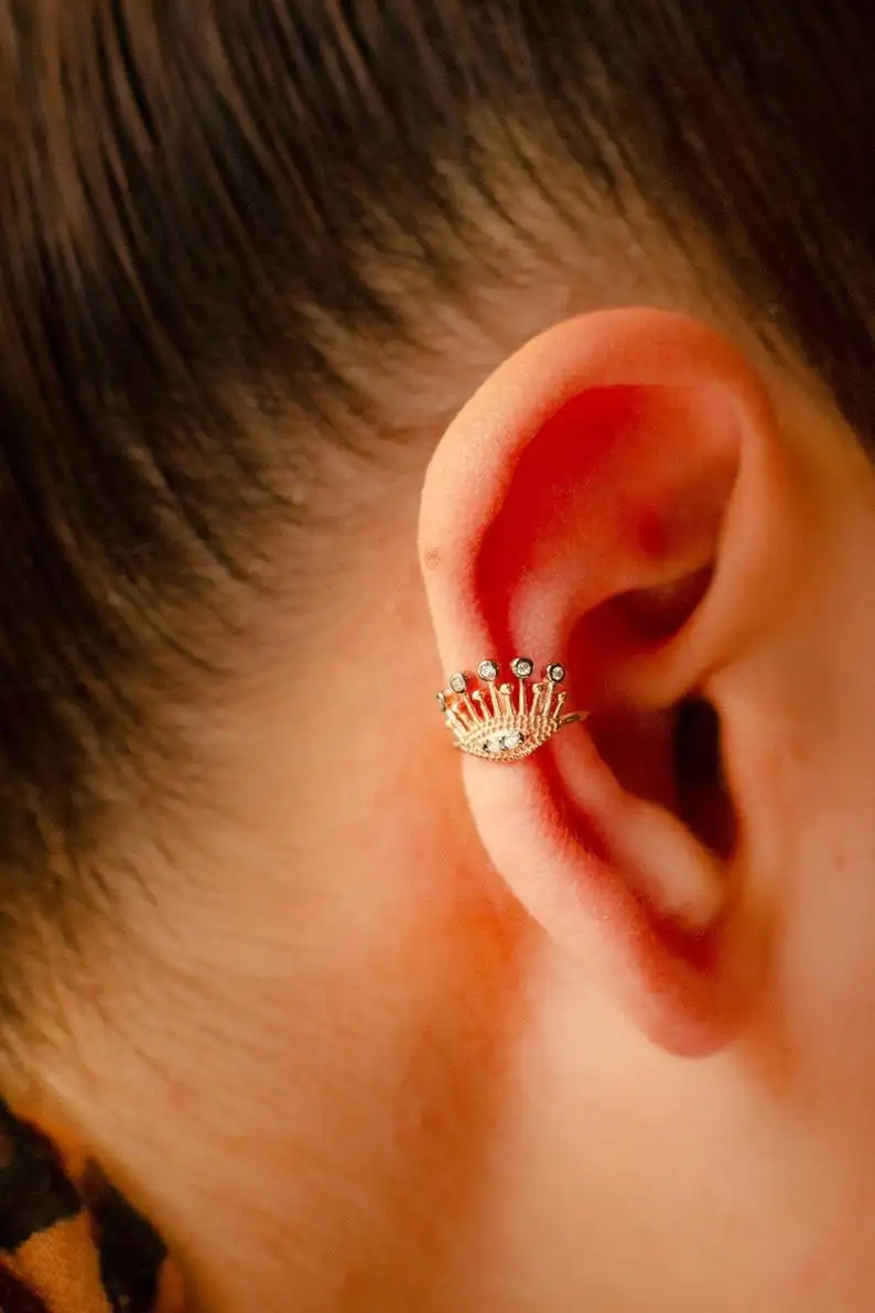 

925 Sterling Silver Crown Model Ear Cuff, Cartilage Earrings, Silver Earcuff, Non Pierced Ear Cuff, Small Earcuff,Earring for Wo
