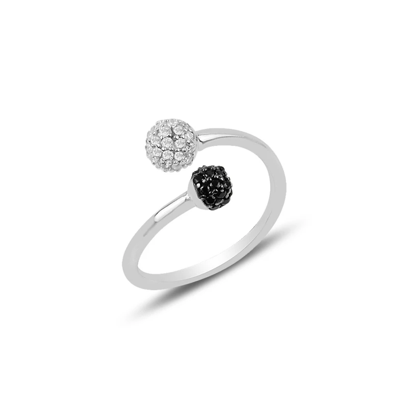 

Серебряное 925 пробы кольцо с кубическим цирконием