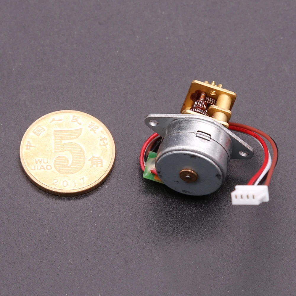 Шаговый мини-мотор с металлической шестерней 15 мм 2-фазный 4-проводной шаговый