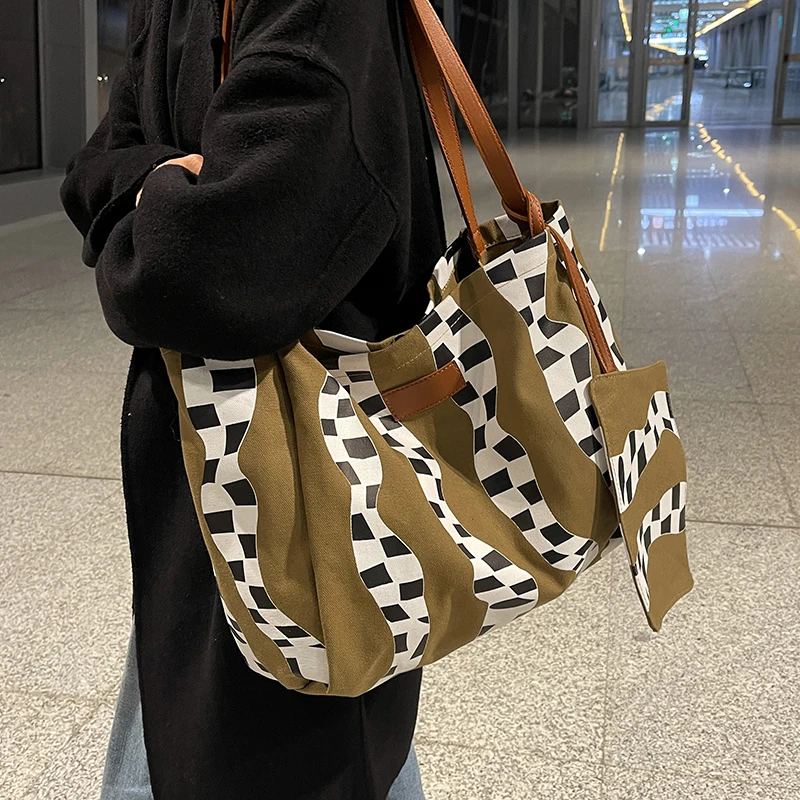 

2022 Autumn And Winter New Large-Capacity Canvas All-Match Western-Style High-Quality Texture Women Single-Shoulder Tote Handbag