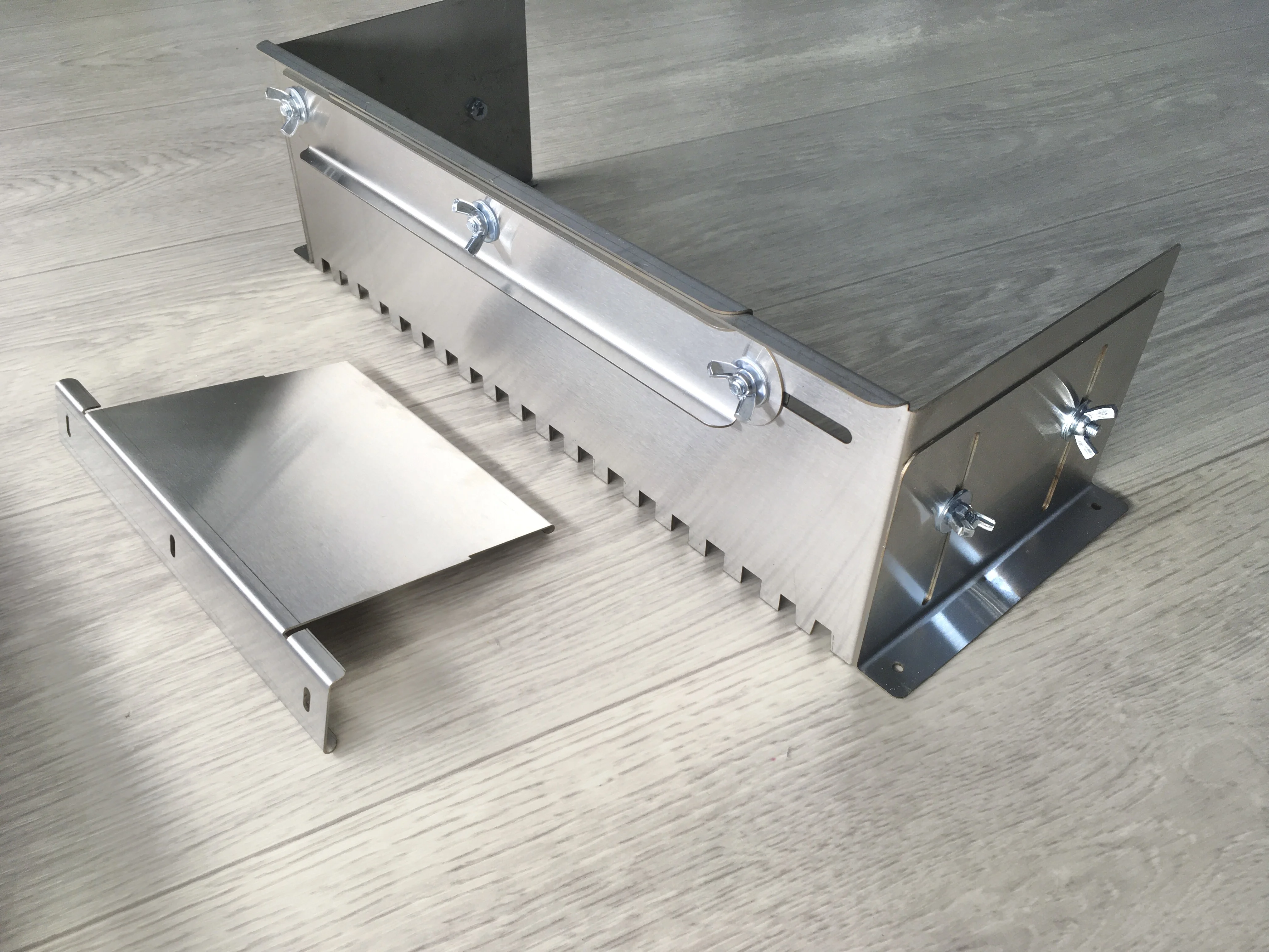 Гребенка для укладки плитки