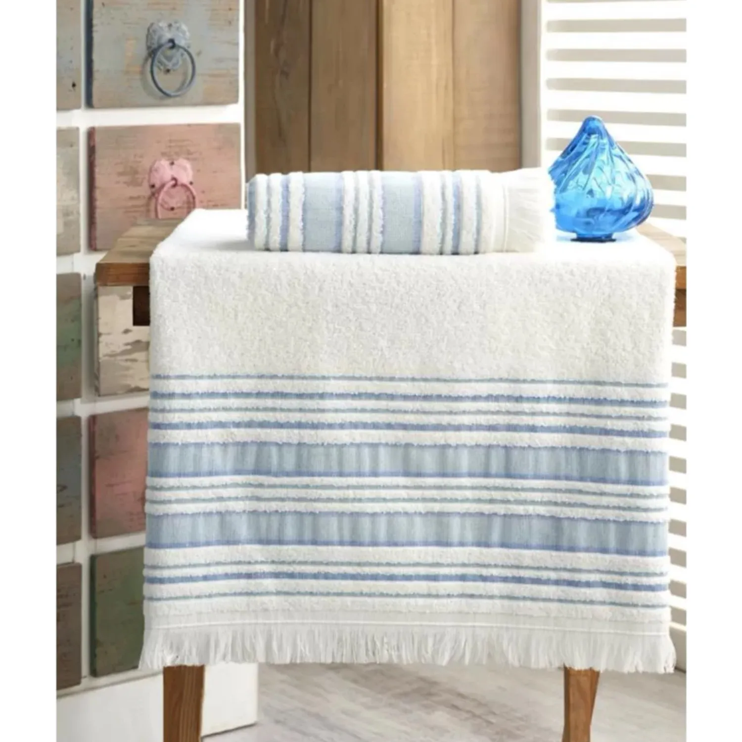 

Home Gift, Fiesta Louis Marie Bath Cotton Towel Set 2'Li Set (70x140 Cm) and (50x90) Blue, PINK, GREEN, BROWN