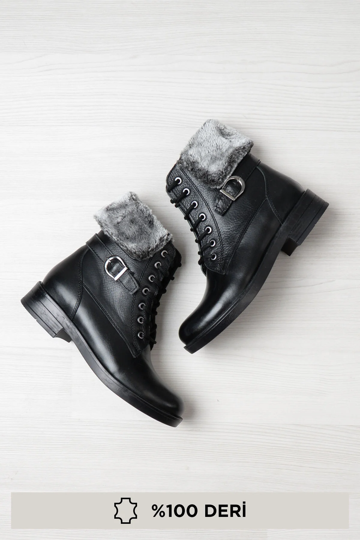 Черные женские ботинки из натуральной кожи Bambi E0204403103 |