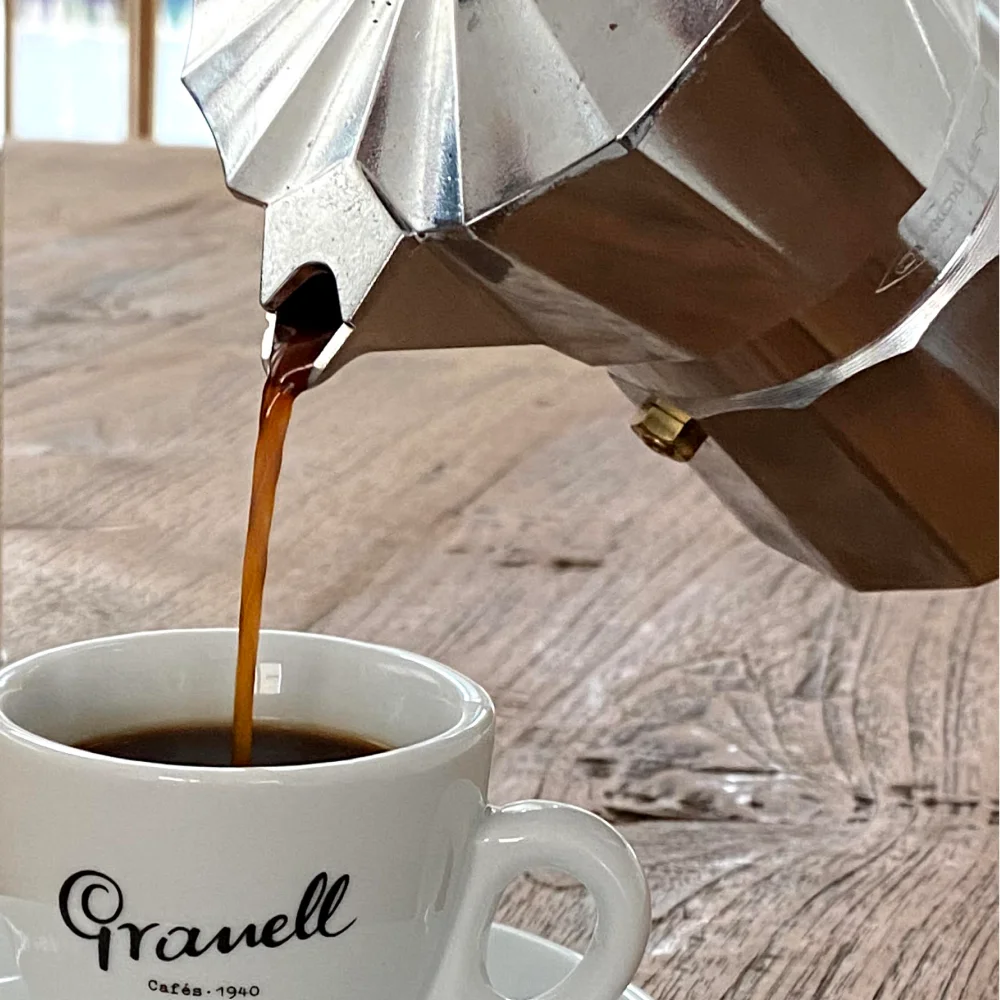 Смесь для ежедневного отбора кофе Granell смесь растворимого 50% Arabica крепкая