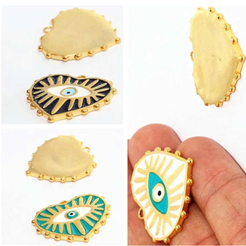 Необработанная латунь 24k блестящее позолоченное сердце от сглаза. 27x28 мм