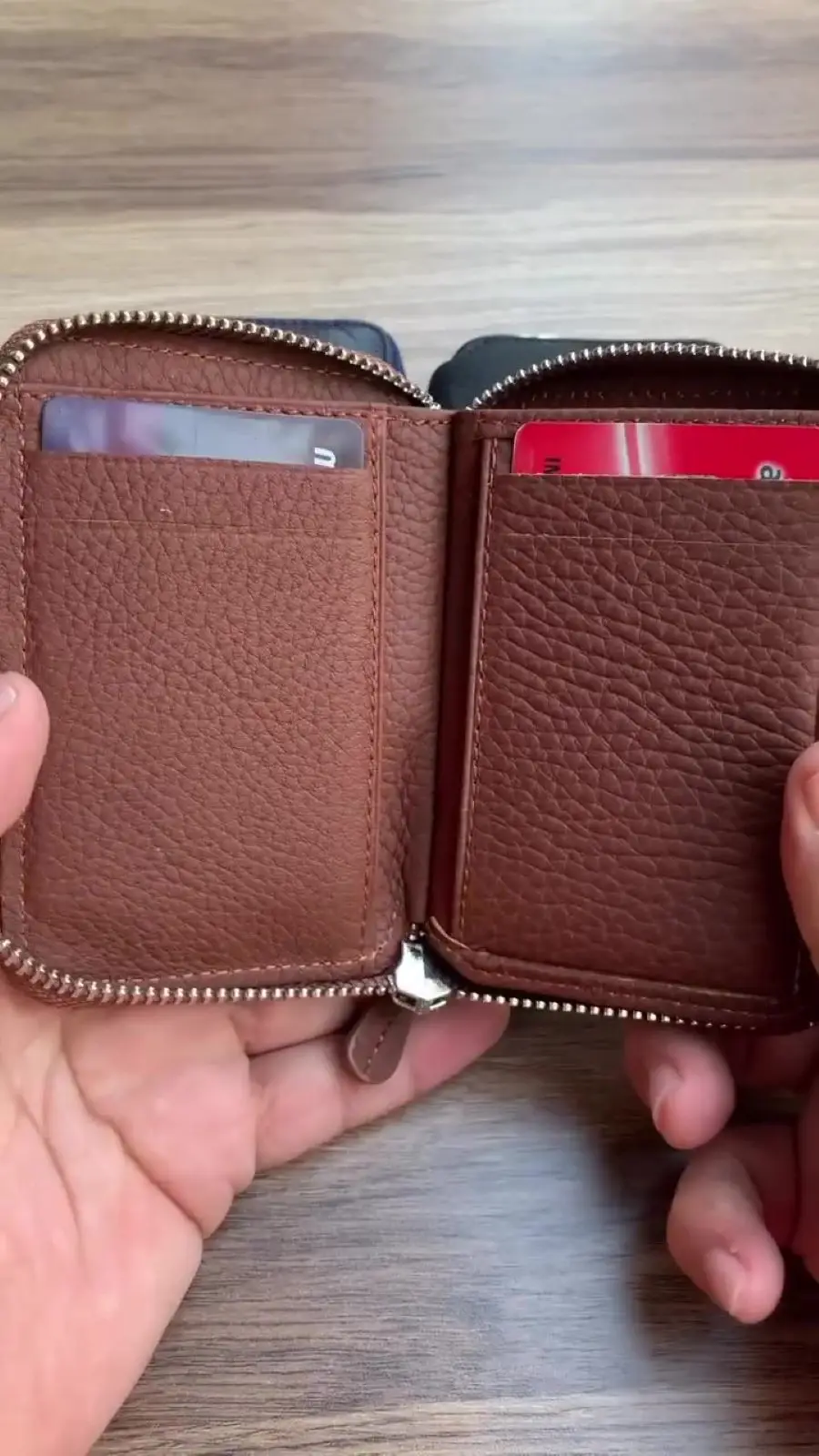 

Guaranteed Genuine Leather High Quality Black Zipper Men 'S Wallet