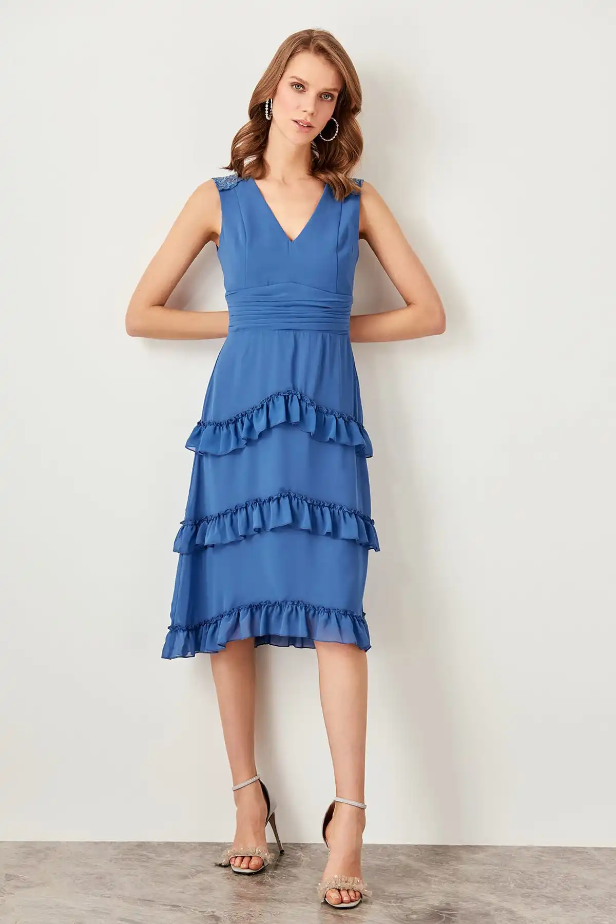 Модное синее платье с оборками TPRSS19UZ0048 | Женская одежда