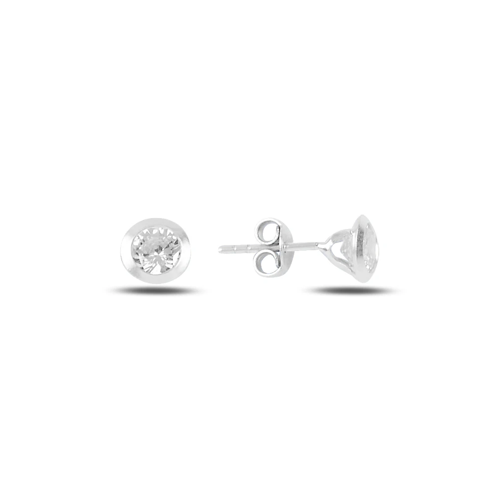 

Sterling silver Solitaire Earrings