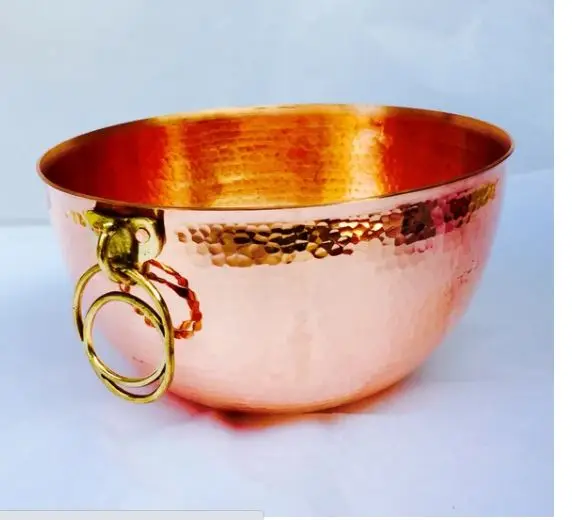 

Hand Hammered Soy Copper Round Bottom Bowl for Whisking and Confectionery