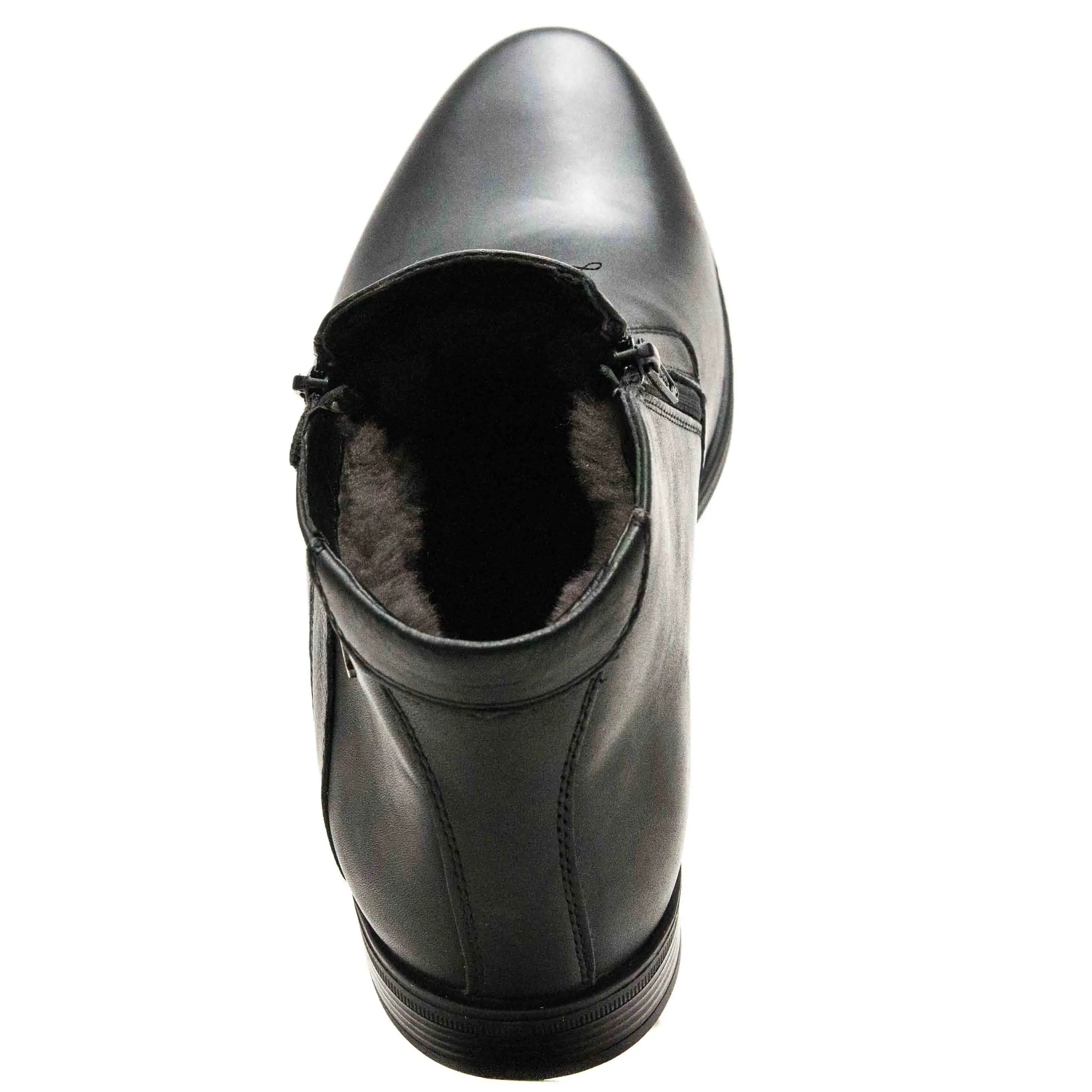 7570-1 male shoes nine liens |