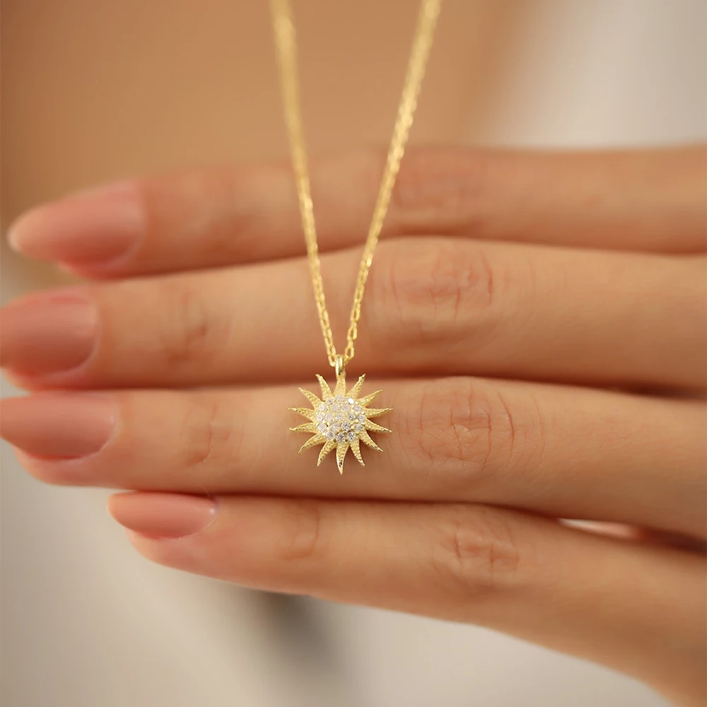 

New Women's Sun Model Gold Plated Zircon Stone Silver Necklace Fashion High Quality Minimalist