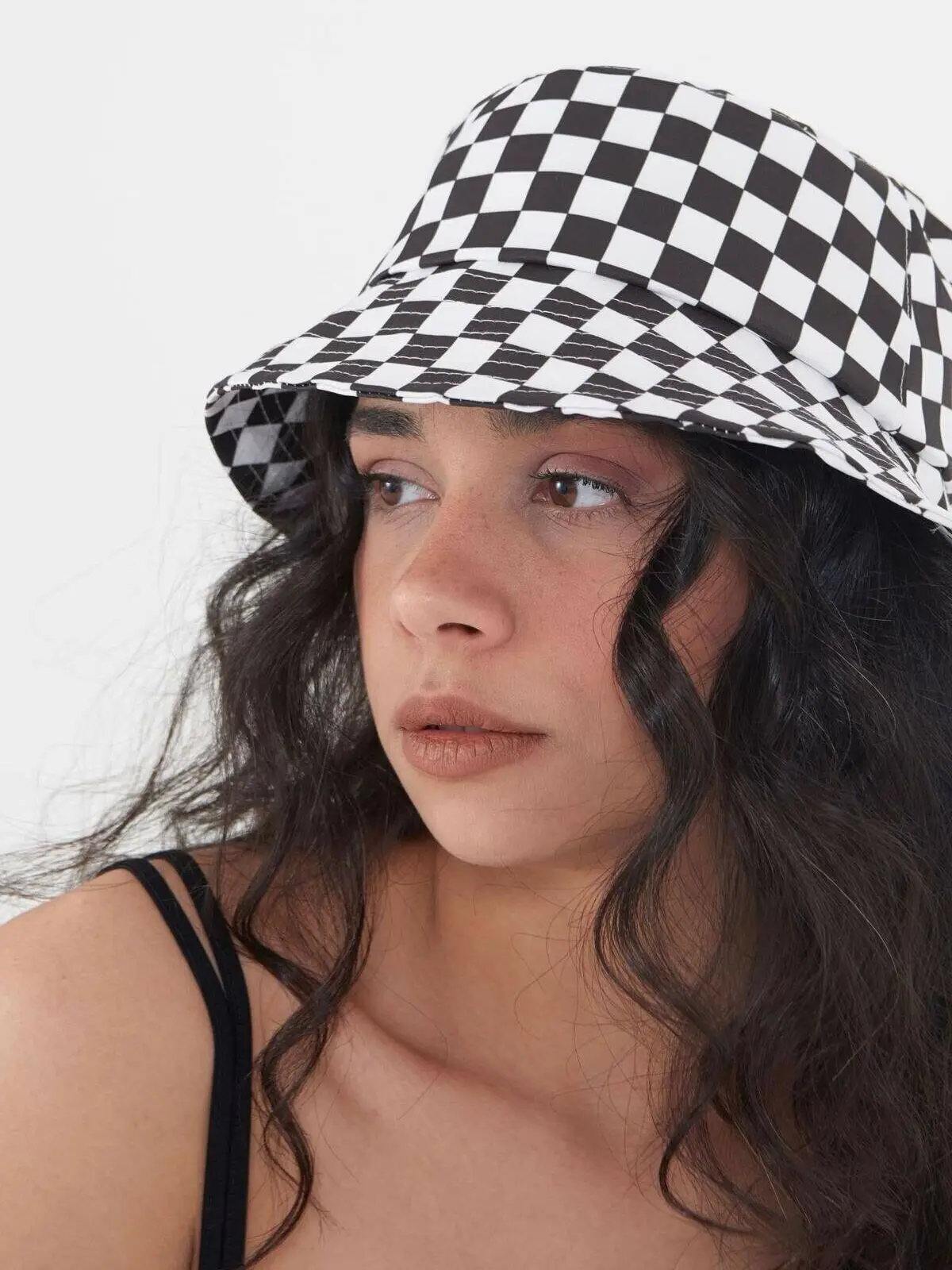 ladies bucket hat Brand New 2021 Woman Bucket Hat New Fashion Black White Checkered Pattern Bucket Hat Fisherman Caps Summer Beach Accessories red bucket hat