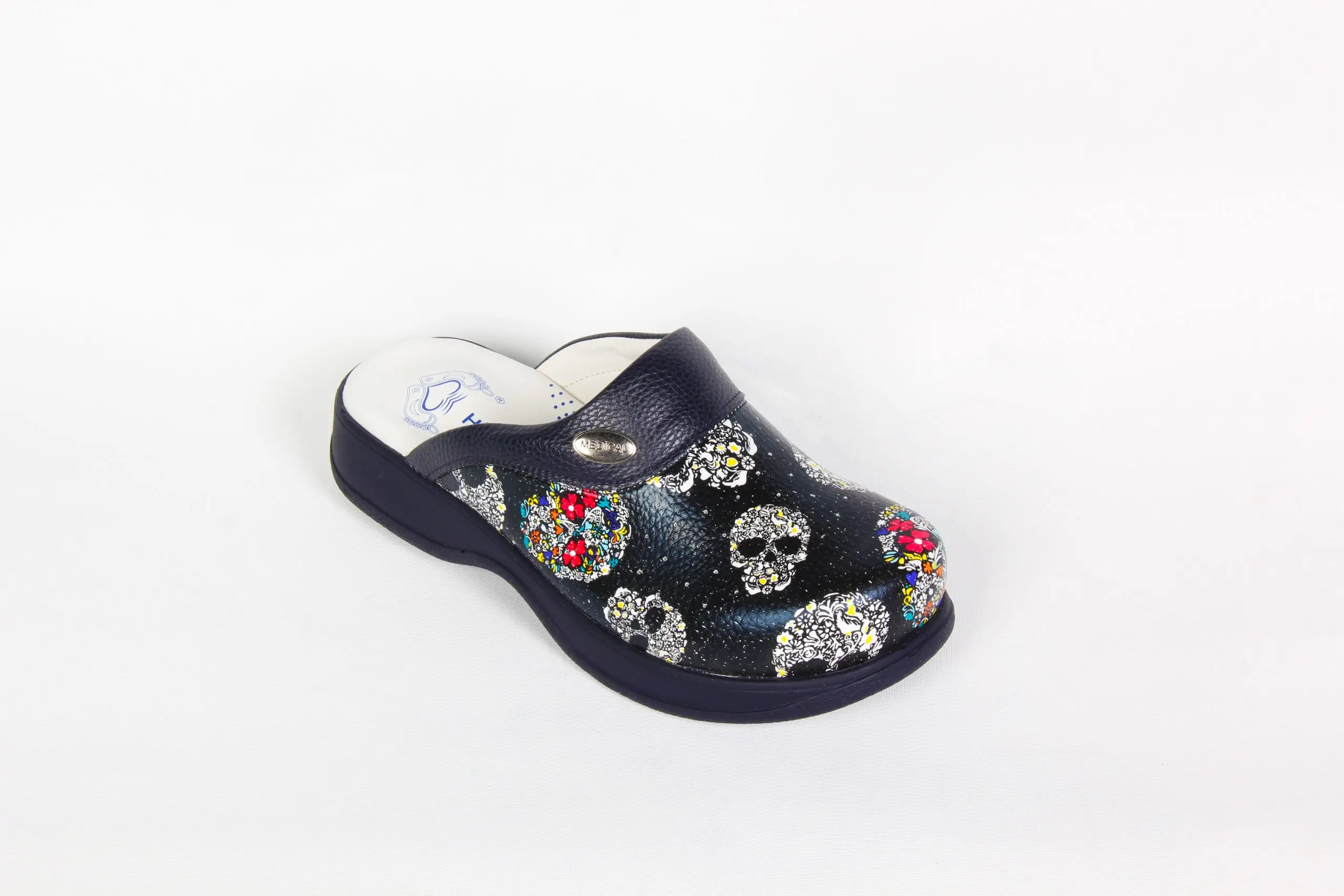 

Wood Look Owl Pattern Man Woman Sabo Slippers Design Doctor Nurse Hospital Meal Medical Heel Flat Reinforced Flat Sole Emboss