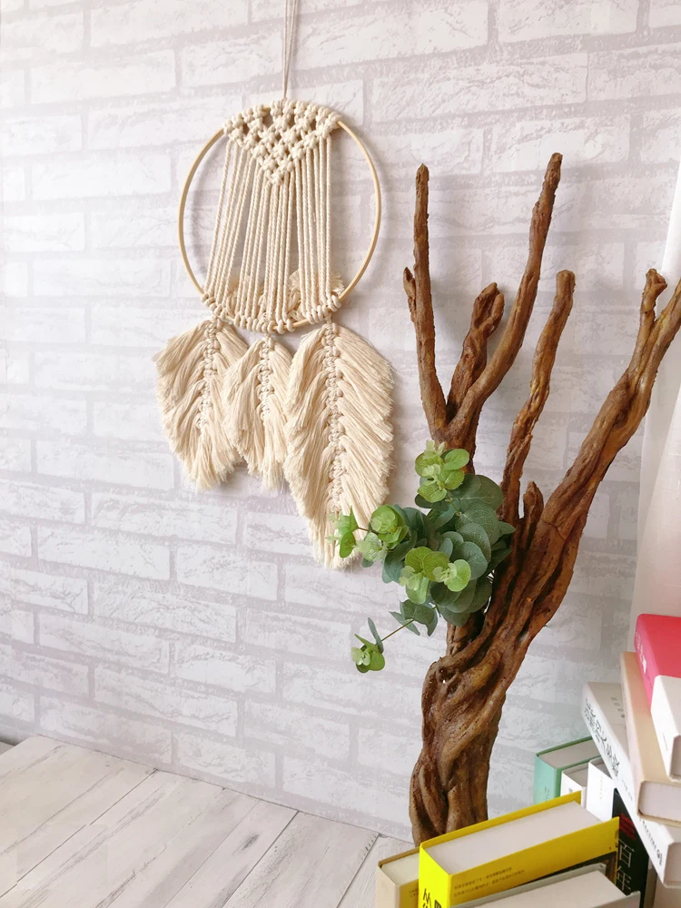 

Handmade creative white feathers dream catcher