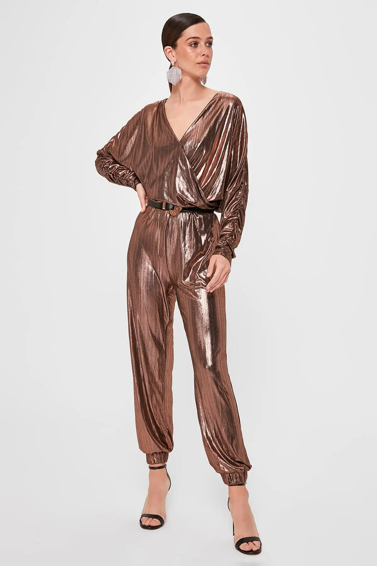 Trendyol Shir Detail комбинезон с v образным вырезом TPRAW20TU0041| |