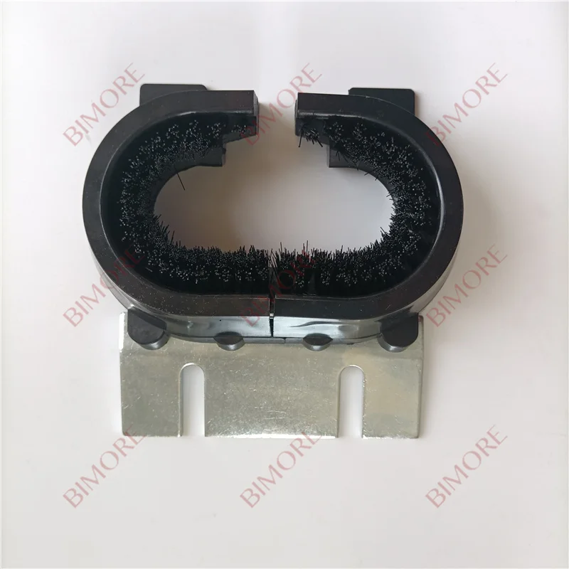 

4 шт. BIMORE KOIL004 ECO3000 эскалатор поручни резиновый вход с металлическим кронштейном и щеткой KM3712262