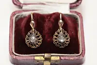 ANTIQUE 14K GOLD VICTORIAN NATURAL ROSE CUT DIAMOND DECORATED PRETTY EARRING