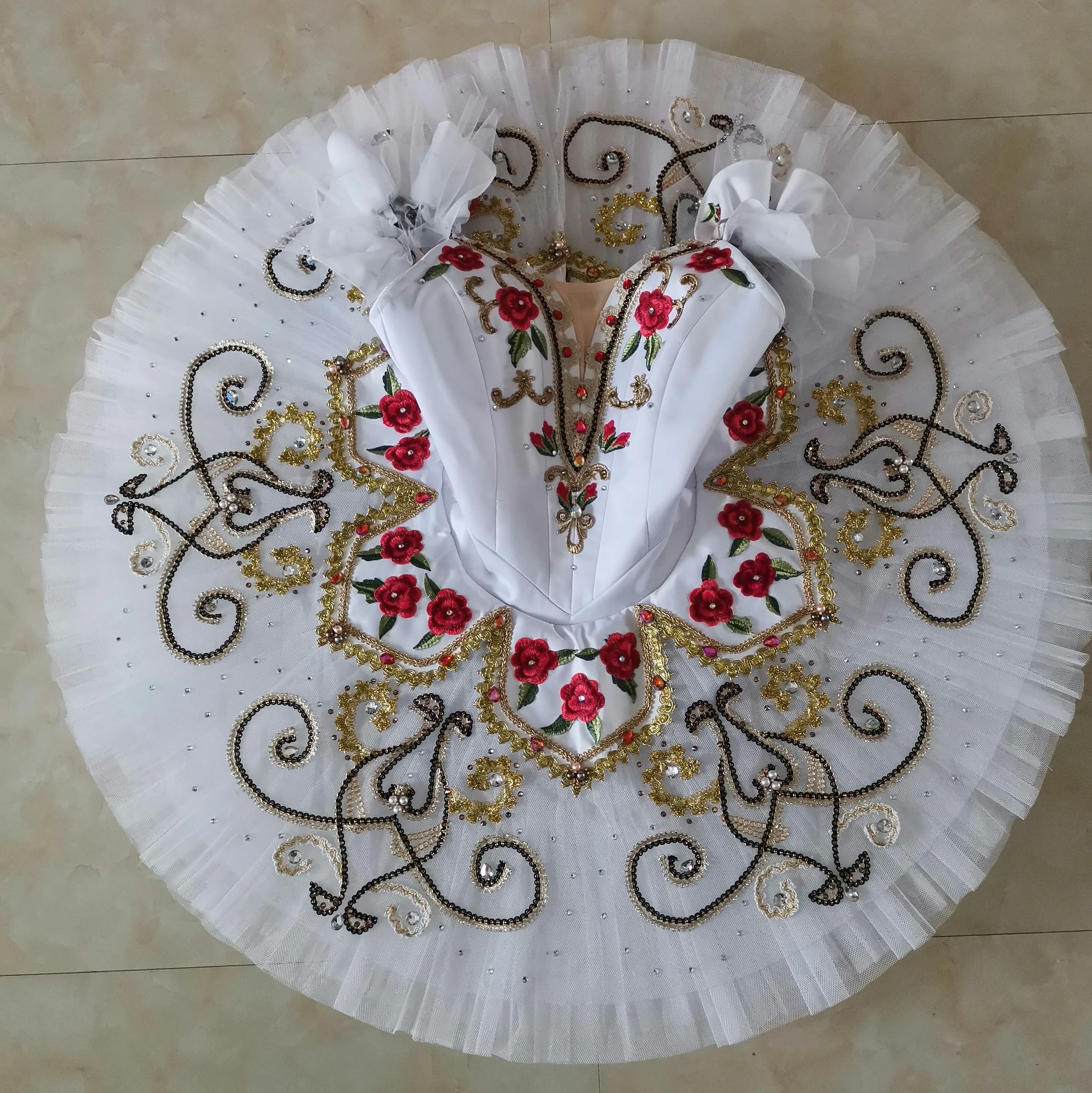 Профессиональный модный танцевальный костюм для выступлений одежда белый