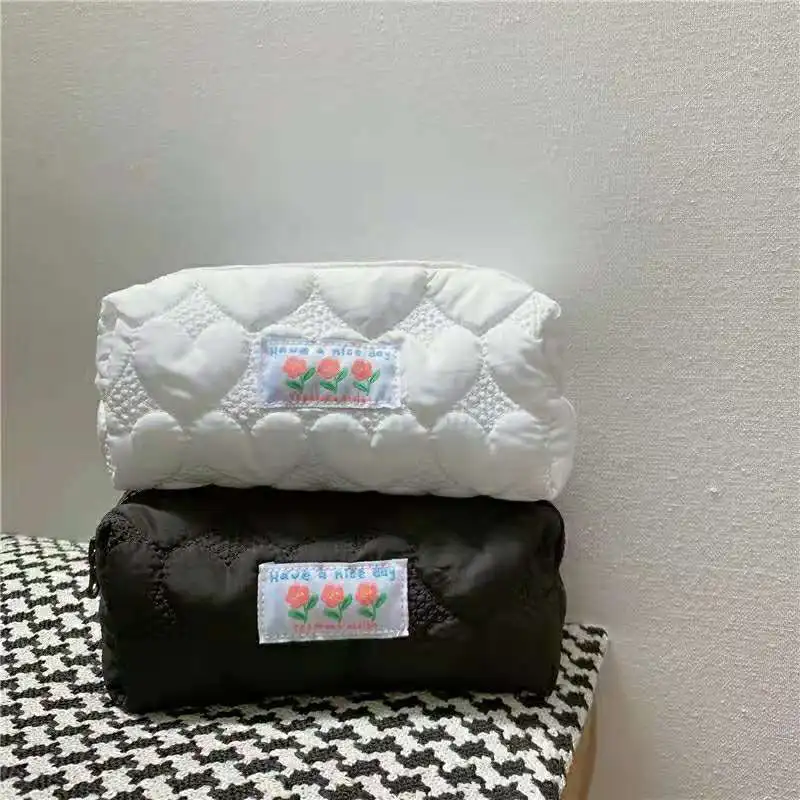 

SUNSET Chinese Vintage Handmade Storage Bag Kawaii Ins Girl Portable Makeup Bag Soft Flower Makeup Brush Student Cute Pen Bag