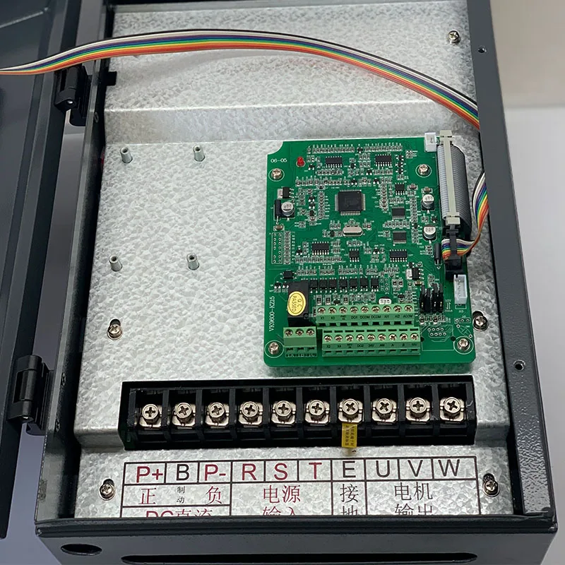 Преобразователь частоты для двигатель миксера 380V 15KW 3 фазы Вход и три Выход 50 Гц/60