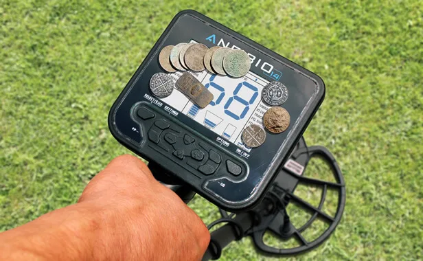 Детектор Makro Amfibio 14