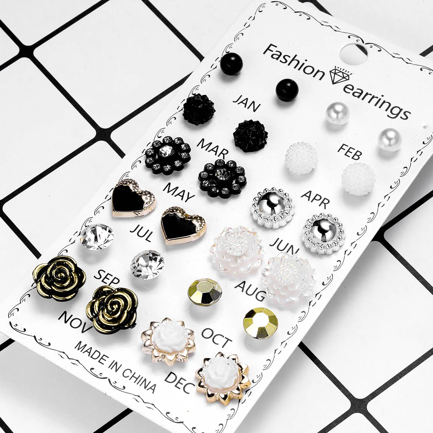 

12 Pairs/Set Crystal Round Stud Earrings Set for Women Flowers Bow Frosted Ball Piercing Earring Kit Jewelry Wholesale