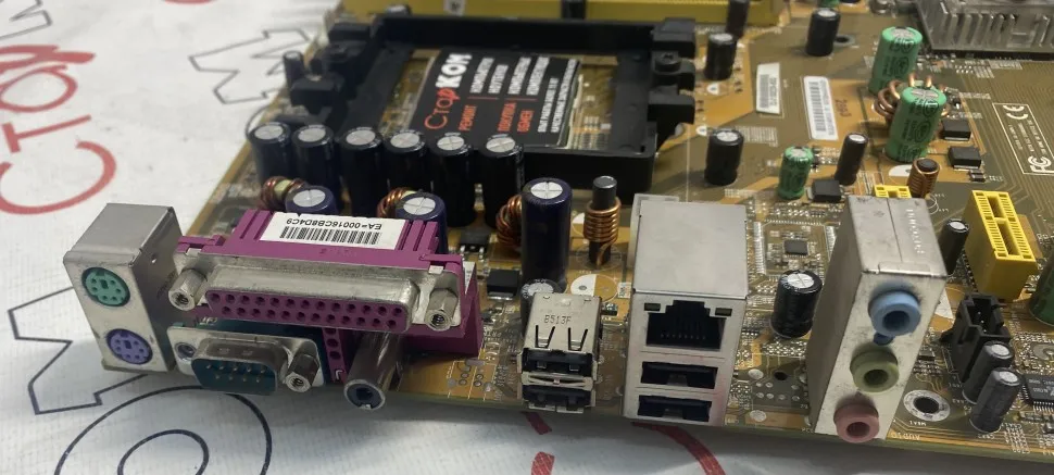 Материнская плата Foxconn K8CK804A03-6LRS NF4K8AB-RS Socket 754 |
