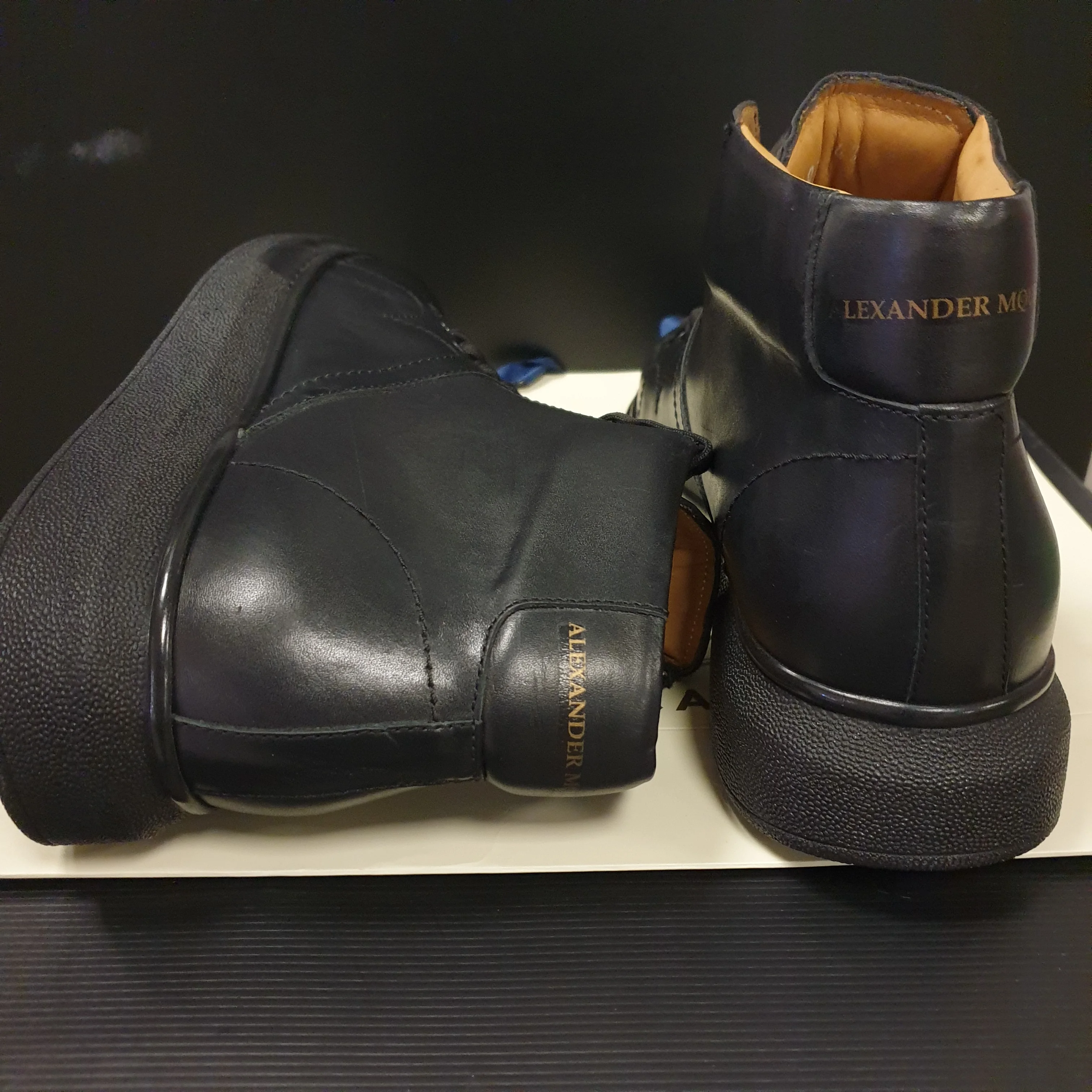 

Men's High quality Genuine leather 100% ankle Shoes boots black or logo