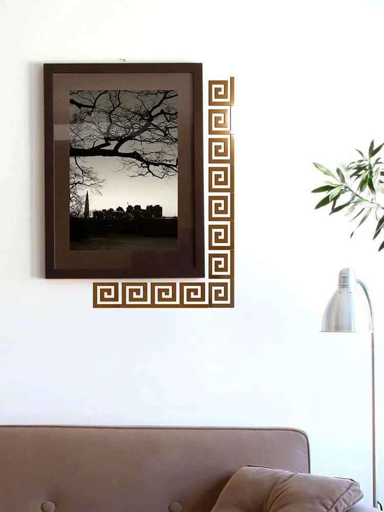 Наклейки на стену Ваша Светлость из зеркального акрила Меандр 12 штук в комплекте