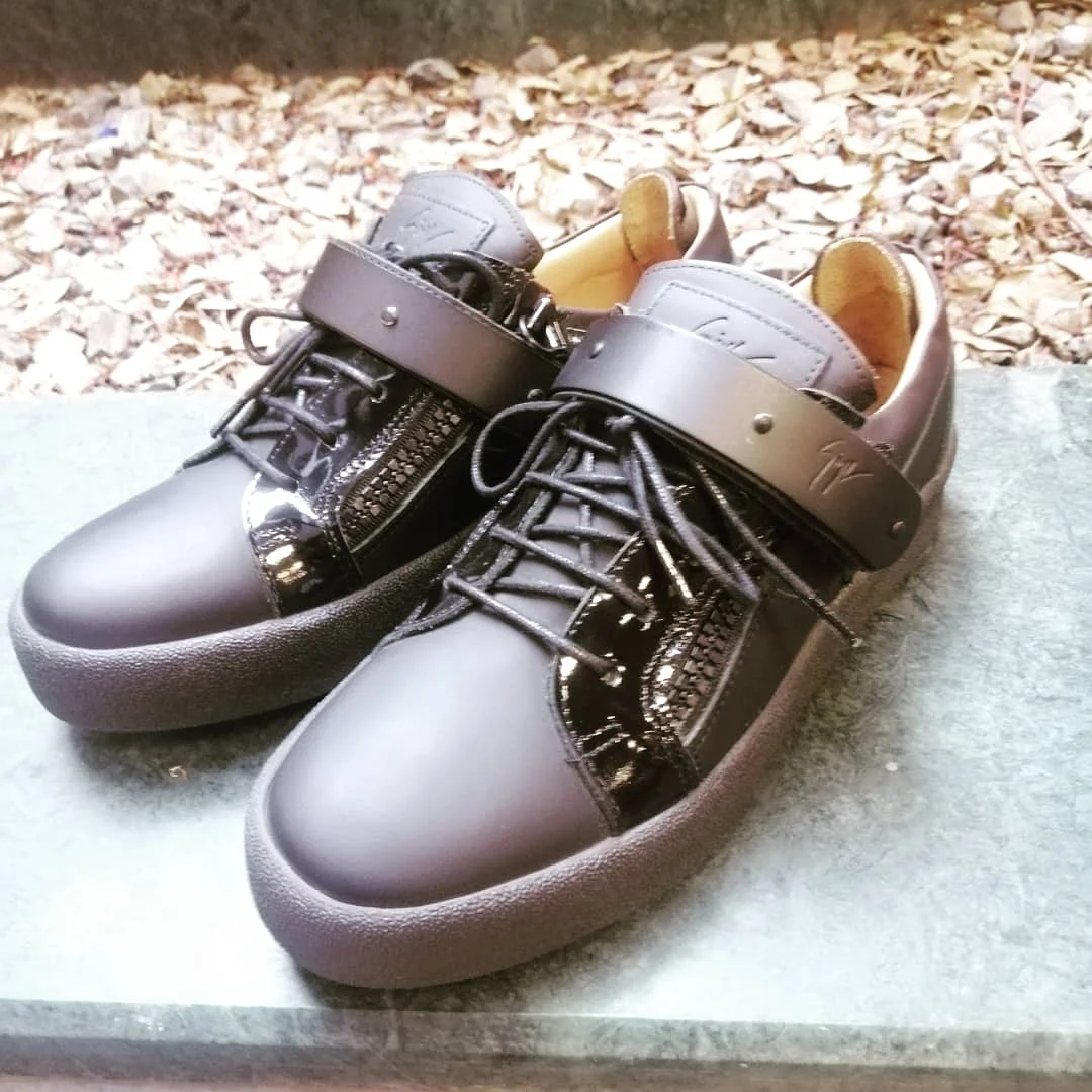 

Giuseppe Zanotti Frankie Sneakers , 2021 Men Fashion Sneakers,Low top sneakers,stylish, luxury brand men sneakers