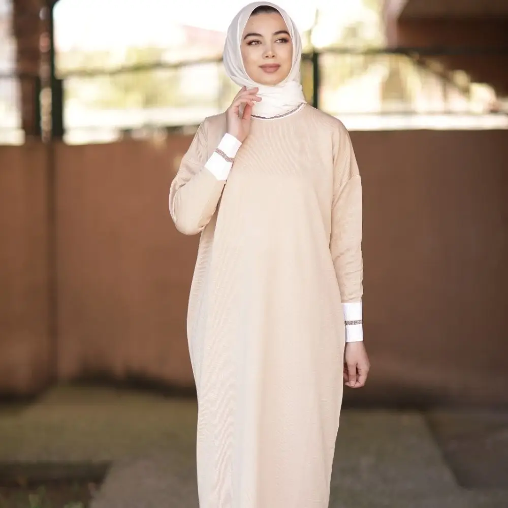 

Butik Melike Ribbed Knit Dress 2021 New Arrivals hijab abaya muslim fashion sets islamic clothing prayer garment