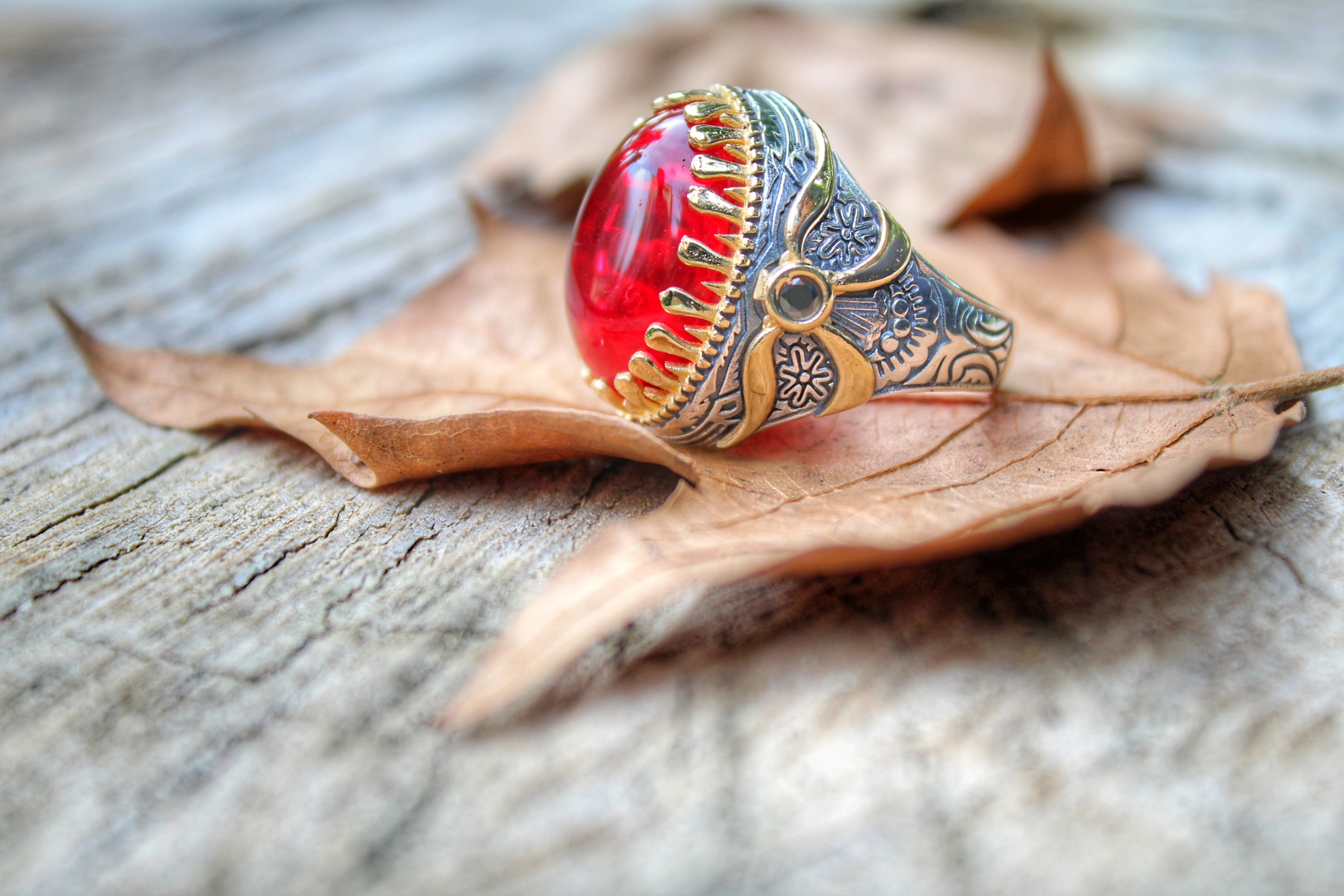 

Real Pure 925 Sterling silver ring real amber stone hand made made in turkey luxury and trendy model vintage style new model